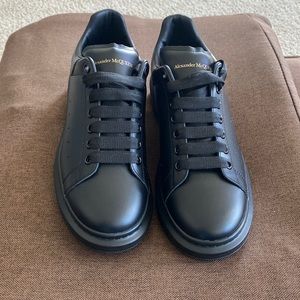 Brand new , never worn , no box